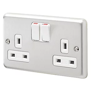 MK Albany Plus 13A 2-Gang DP Switched Plug Socket Brushed Stainless Steel with White Inserts 3 MK Albany Plus 13A 2-Gang DP Switched Plug Socket Brushed Stainless Steel with White Inserts